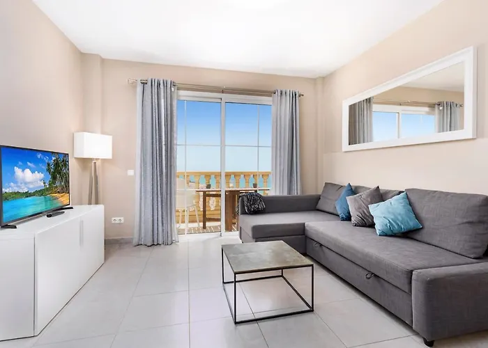 Smart-beachview Apartment