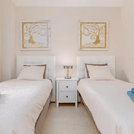 Smart-beachview Apartment *